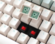 ONE 3 TKL Matcha Hotswap Pelinäppäimistö [MX Red]