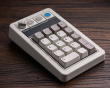 Retro 18 Mechanical Numpad - Langaton Numeronäppäimistö - M Edition