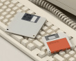 Floppy Disk -tyylinen SSD-kotelo - Harmaa